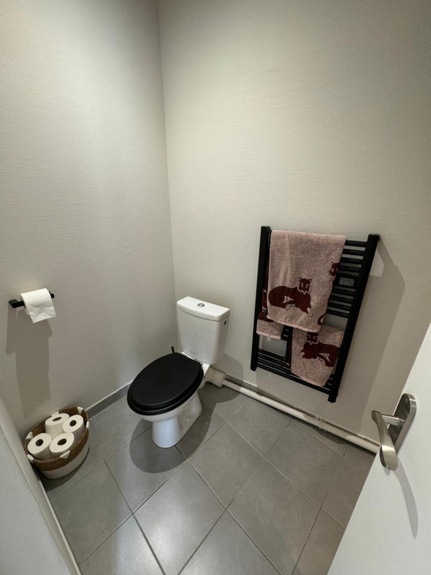 Appartement Avec Une Chambre Lyon Kültér fotó